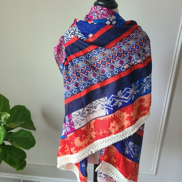 NWT Zara Trf  Lingerie  Fringed Printed Scarf Wraps Coverup Wrap Sz.M - Picture 1 of 6